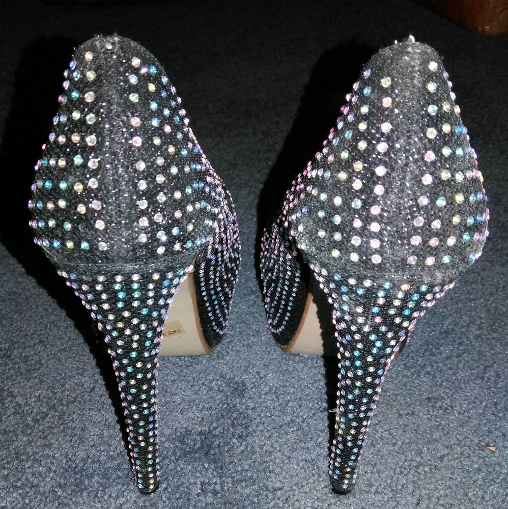 High heels - Picture 3 of 4
